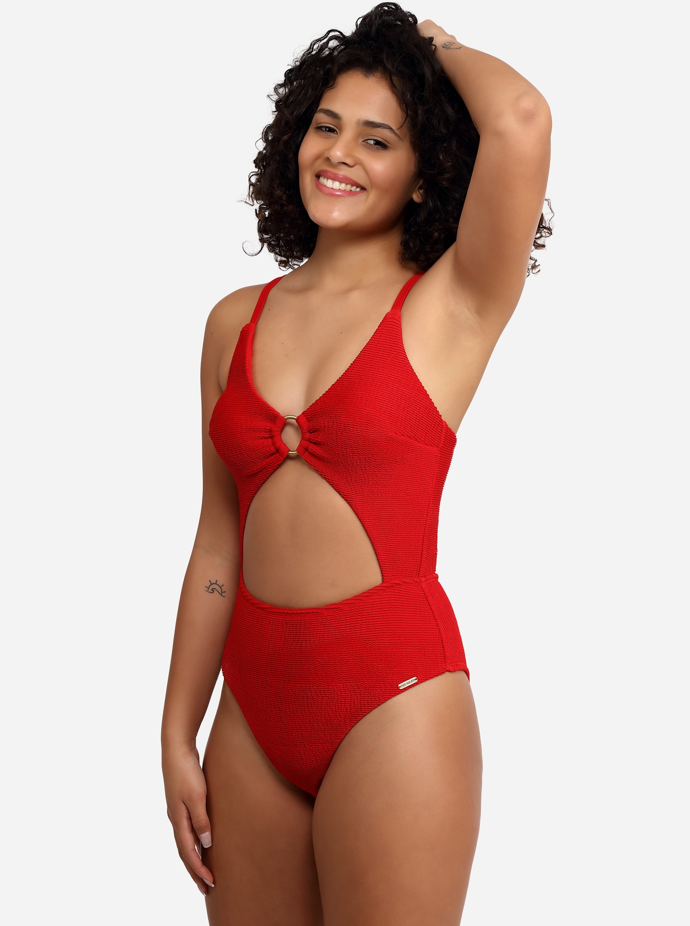 Free Society - Scrunch Cut Out Swimsuit in Red 2 Imagem Zoom
