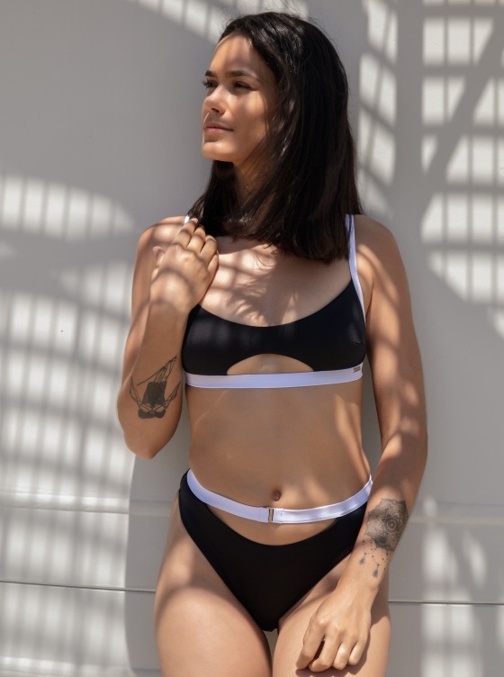 Free Society - Contrast Cut Out Crop Bikini 1